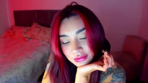 INSTAGRAM pinzon viviana online show from 02/11/25, 10:50