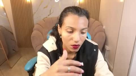  wendy  online show from 11/22/25, 03:05