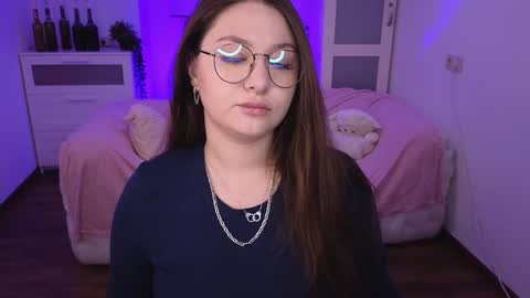 Wendy online show from 12/23/24, 01:24