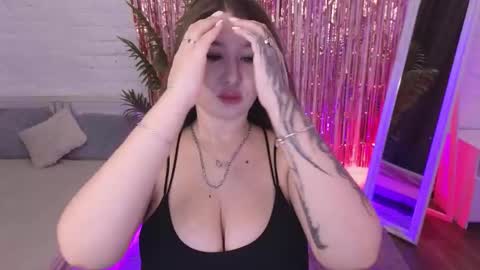 Wendy online show from 01/12/25, 05:13