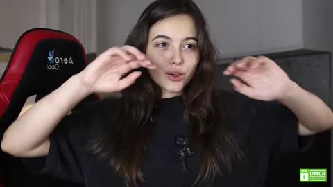 Kristina online show from 09/14/25, 10:58