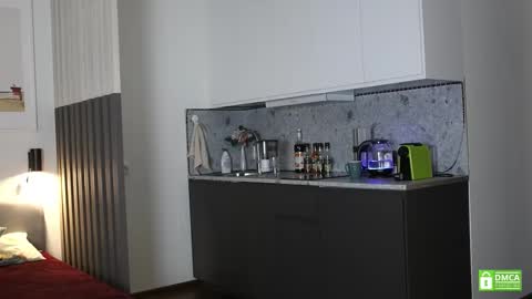 Kristina online show from 10/19/25, 01:12