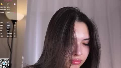 Anna online show from 10/25/25, 07:08