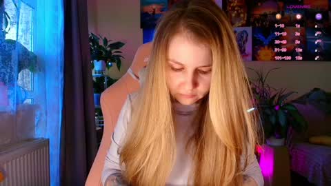 Snapshot of _witch__ chatting on 02/11/26, 12:10 Enni online show from 02/11/26, 12:10