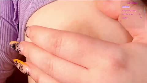 Snapshot of _witch__ chatting on 04/09/26, 06:19 Enni online show from 04/09/26, 06:19