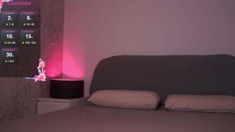 Fenka online show from 11/26/25, 10:27