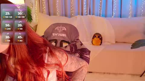 Snapshot of _your_heart_ chatting on 11/14/25, 02:49 Ani online show from 11/14/25, 02:49