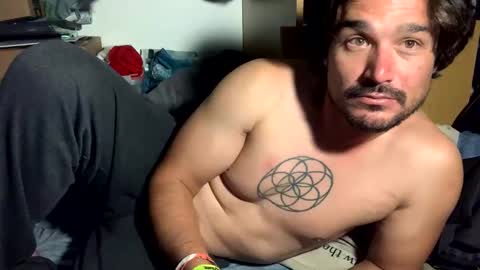 Snapshot of _yourdirtysecret_23 chatting on 10/27/25, 10:19 _yourdirtysecret_23 online show from 10/27/25, 10:19