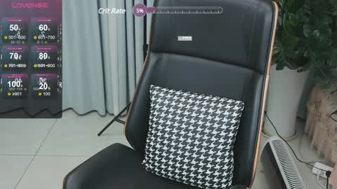 Snapshot of _zizi_ chatting on 01/17/25, 10:55 _zizi_ online show from 01/17/25, 10:55
