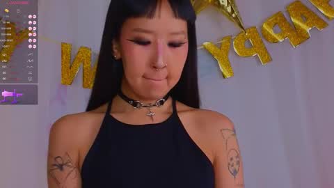 Snapshot of a1ly chatting on 12/04/25, 03:32 Ally online show from 12/04/25, 03:32