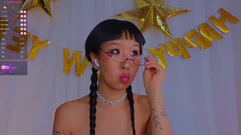 Snapshot of a1ly chatting on 12/05/25, 02:58 Ally online show from 12/05/25, 02:58