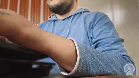 Snapshot of a4h_odin chatting on 09/29/25, 07:24 Sleepy owl online show from 09/29/25, 07:24