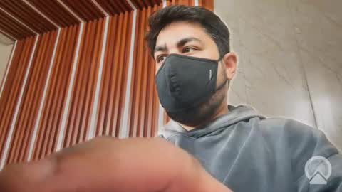 Snapshot of a4h_odin chatting on 11/15/25, 09:06 Sleepy owl online show from 11/15/25, 09:06