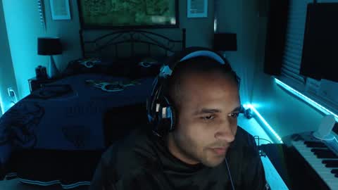 a4orce online show from 02/16/25, 06:32