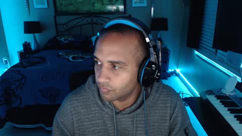 a4orce online show from 02/21/25, 12:27