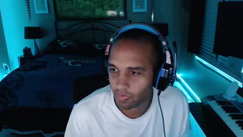 a4orce online show from 02/22/25, 12:49