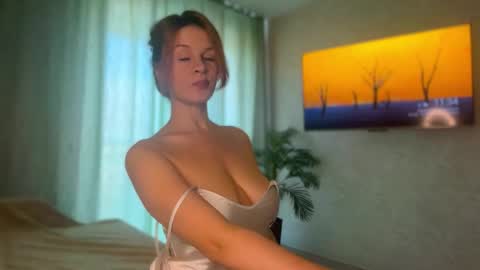        online show from 10/27/25, 09:35