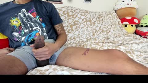 Snapshot of a_mariejuana69 chatting on 01/08/25, 02:35 FunHouse 0420 online show from 01/08/25, 02:35