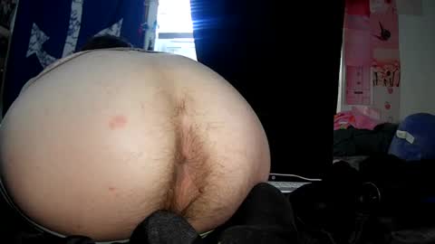 Snapshot of a_twinkie chatting on 10/18/25, 05:14 Chris online show from 10/18/25, 05:14