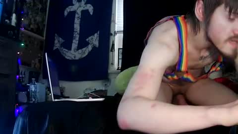 Snapshot of a_twinkie chatting on 11/30/25, 01:48 Chris online show from 11/30/25, 01:48