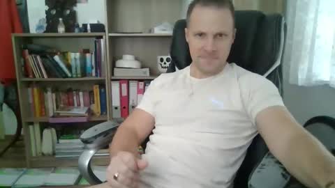 Snapshot of aaaandzzz chatting on 02/16/26, 08:21 Long distance cumshot online show from 02/16/26, 08:21