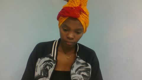 Snapshot of aadienne chatting on 05/15/26, 12:01 aadienne online show from 05/15/26, 12:01