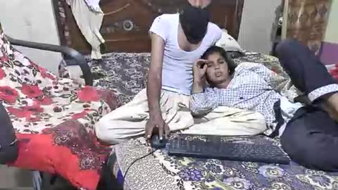 Snapshot of aakhan804 chatting on 04/06/26, 08:54 aakhan804 online show from 04/06/26, 08:54