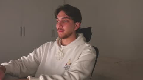 Alex online show from 06/26/26, 04:28