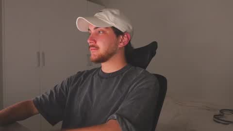 Alex online show from 07/18/26, 01:54