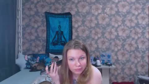 Alice online show from 02/05/26, 01:43