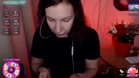 Snapshot of aamazingjoi chatting on 02/18/25, 10:05 Katie online show from 02/18/25, 10:05