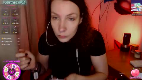 Snapshot of aamazingjoi chatting on 02/25/25, 11:19 Katie online show from 02/25/25, 11:19