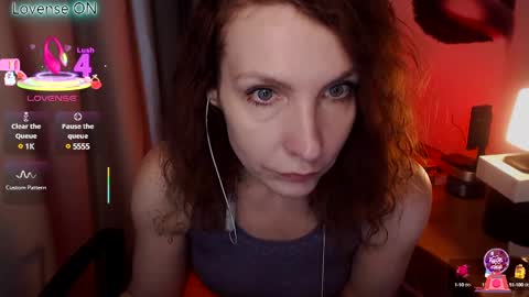 Snapshot of aamazingjoi chatting on 03/12/25, 05:46 Katie online show from 03/12/25, 05:46