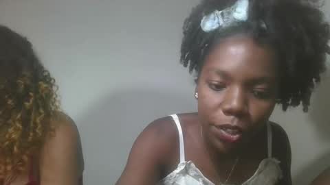 Snapshot of aangelinee chatting on 10/26/25, 10:58 aangelinee online show from 10/26/25, 10:58