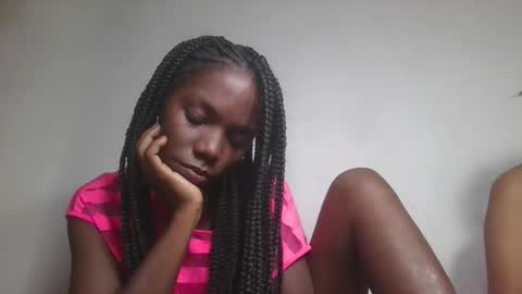 aangevelo online show from 11/15/25, 11:51