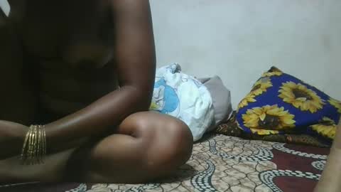 aangevelo online show from 11/27/25, 12:24