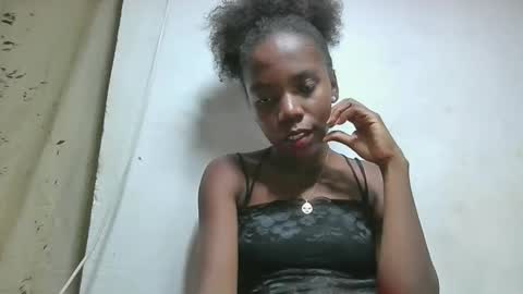 aangevelo online show from 12/01/25, 02:11