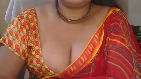 Snapshot of aaradhya_sexy_88 chatting on 03/15/26, 07:36 aaradhya_sexy_88 online show from 03/15/26, 07:36
