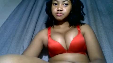 aariciah online show from 11/22/25, 11:37