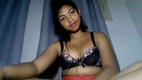 aariciah online show from 11/29/25, 08:45