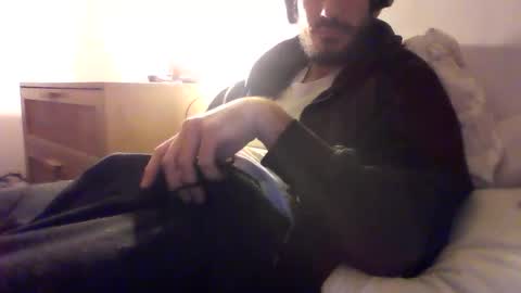 Snapshot of aarion55 chatting on 12/18/25, 01:28 aarion55 online show from 12/18/25, 01:28