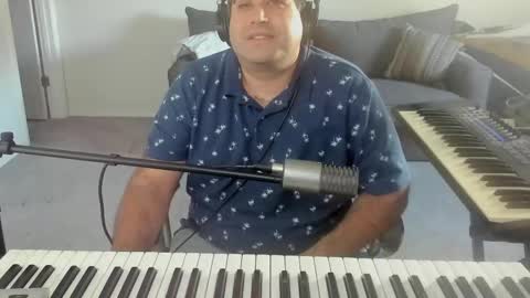 Snapshot of aaroleplayer chatting on 09/28/25, 05:40 Aaron online show from 09/28/25, 05:40