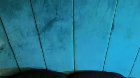 Snapshot of aaron_eze chatting on 10/24/25, 10:50 Aaron Ezequiel online show from 10/24/25, 10:50