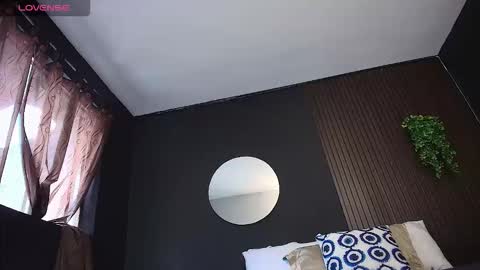 Aaron and Jassell online show from 10/01/25, 03:18