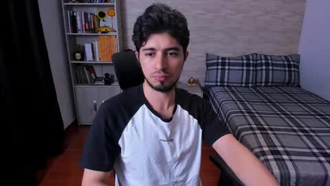 Aaron online show from 11/29/25, 10:46