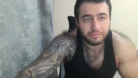 Snapshot of aaron_royal chatting on 10/09/25, 04:49 Davin tayl online show from 10/09/25, 04:49