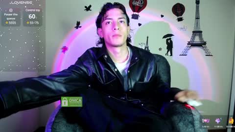A A R O N online show from 01/10/25, 04:01