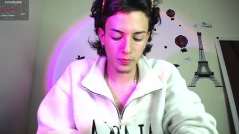 A A R O N online show from 01/19/25, 01:43