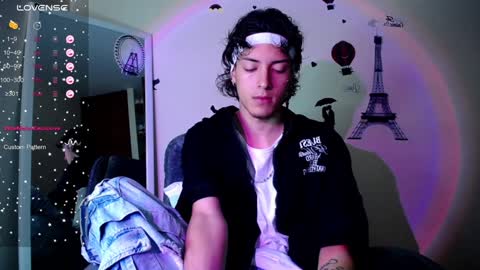 A A R O N online show from 01/28/25, 04:52