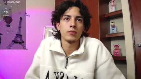 A A R O N online show from 02/04/25, 10:02